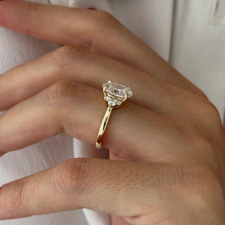 Round Halo, Pave & Split Shank Engagement Ring – 1.93 CT Lab Grown Diamond
