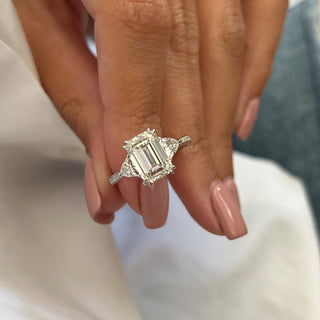 Round Halo, Pave & Split Shank Engagement Ring – 1.93 CT Lab Grown Diamond