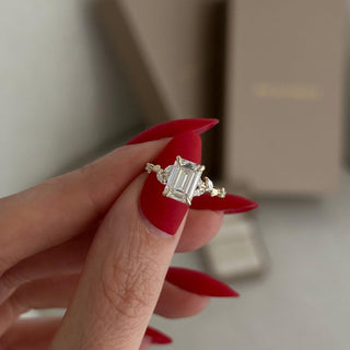 Round Halo, Pave & Split Shank Engagement Ring – 1.93 CT Lab Grown Diamond
