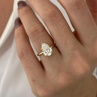 Round Halo, Pave & Split Shank Engagement Ring – 1.93 CT Lab Grown Diamond