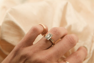 Round Swirl Semi Pave Engagement Ring – 1 CT Moissanite Diamond