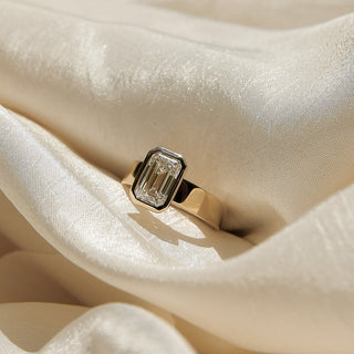 Round Swirl Semi Pave Engagement Ring – 1 CT Moissanite Diamond