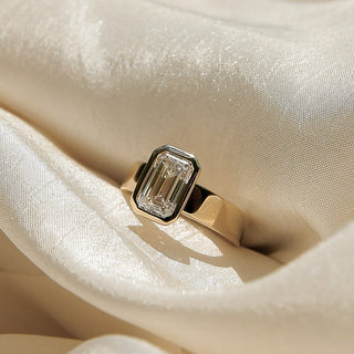 Round Swirl Semi Pave Engagement Ring – 1 CT Moissanite Diamond