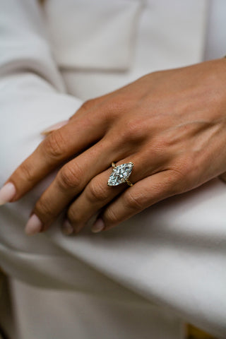 Round Swirl Semi Pave Engagement Ring – 1 CT Moissanite Diamond