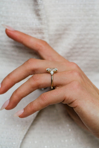 Round Swirl Semi Pave Engagement Ring – 1 CT Moissanite Diamond