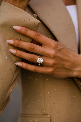 Round Swirl Semi Pave Engagement Ring – 1 CT Moissanite Diamond