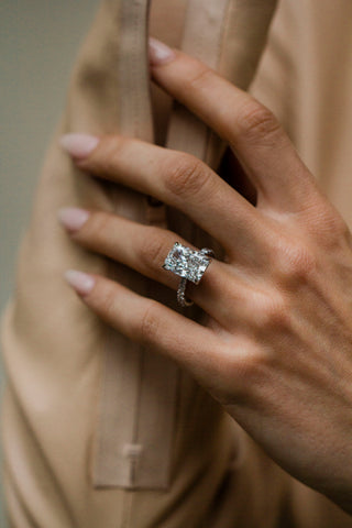 Round Swirl Semi Pave Engagement Ring – 1 CT Moissanite Diamond