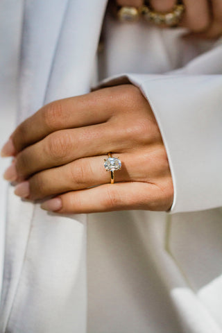 Round Swirl Semi Pave Engagement Ring – 1 CT Moissanite Diamond