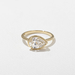 Emerald Pave Engagement Ring – 1 CT Lab Grown Diamond
