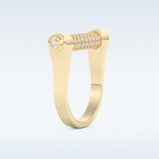 Beautiful Wedding Band with 0.61 CT Round Cut Moissanite