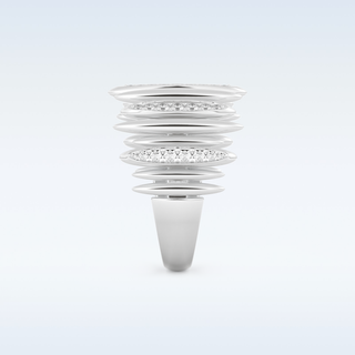 Beautiful Wedding Band with 0.29 CT Round Cut Moissanite