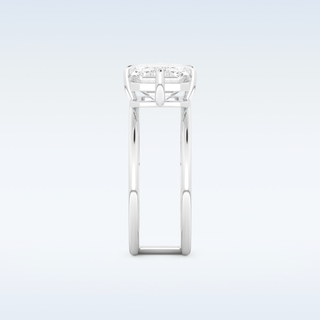 2.51 CT Solitaire Engagement Ring Featuring Emerald Moissanite