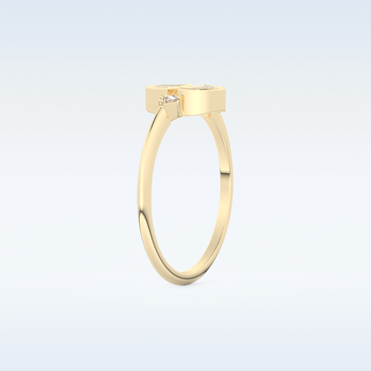 Stunning Wedding Band with 0.39 CT Triangle, Half moon & Round Cut Moissanite