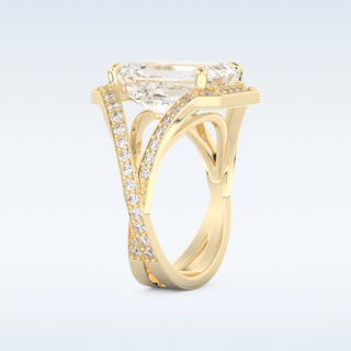 5.75 CT Criss Cross Engagement Ring Featuring Emerald Moissanite