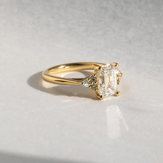 Round Halo, Pave & Split Shank Engagement Ring – 1.93 CT Lab Grown Diamond