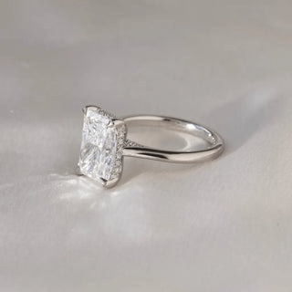 Round Halo, Pave & Split Shank Engagement Ring – 1.93 CT Lab Grown Diamond