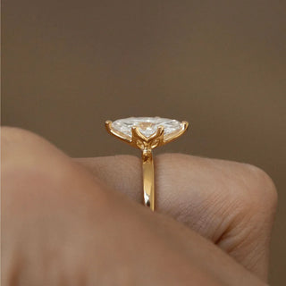Round Halo, Pave & Split Shank Engagement Ring – 1.93 CT Lab Grown Diamond
