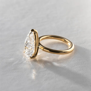 Round Halo, Pave & Split Shank Engagement Ring – 1.93 CT Lab Grown Diamond