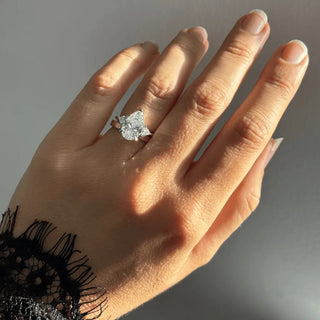 Round Halo, Pave & Split Shank Engagement Ring – 1.93 CT Lab Grown Diamond
