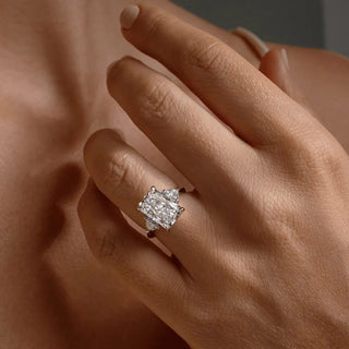 Round Halo, Pave & Split Shank Engagement Ring – 1.93 CT Lab Grown Diamond