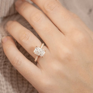 Round Halo, Pave & Split Shank Engagement Ring – 1.93 CT Lab Grown Diamond