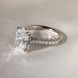 Round Halo, Pave & Split Shank Engagement Ring – 1.93 CT Lab Grown Diamond