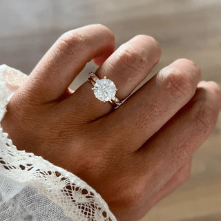 Round Halo, Pave & Split Shank Engagement Ring – 1.93 CT Lab Grown Diamond