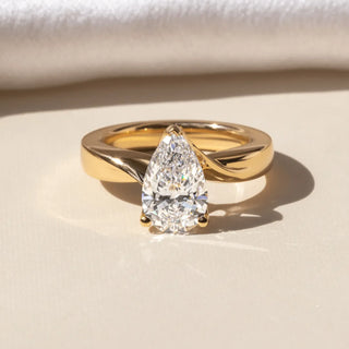 Round Halo, Pave & Split Shank Engagement Ring – 1.93 CT Lab Grown Diamond