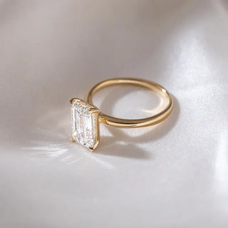 Round Halo, Pave & Split Shank Engagement Ring – 1.93 CT Lab Grown Diamond