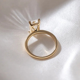 Round Halo, Pave & Split Shank Engagement Ring – 1.93 CT Lab Grown Diamond