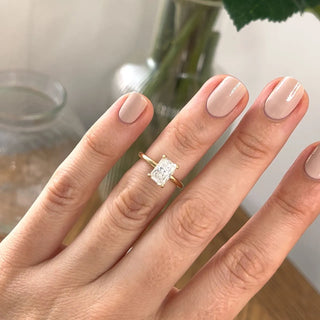 Round Halo, Pave & Split Shank Engagement Ring – 1.93 CT Lab Grown Diamond