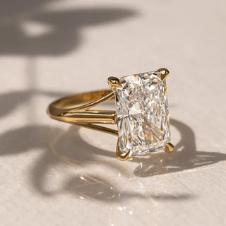 Round Halo, Pave & Split Shank Engagement Ring – 1.93 CT Lab Grown Diamond