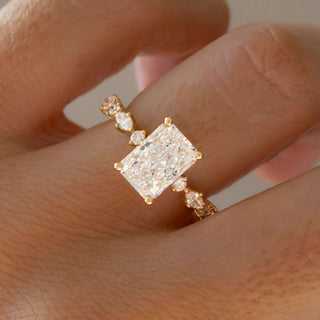 Round Halo, Pave & Split Shank Engagement Ring – 1.93 CT Lab Grown Diamond