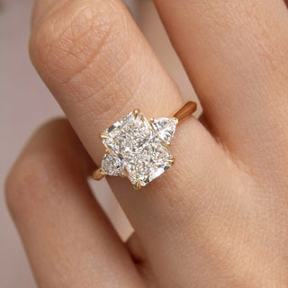 Round Halo, Pave & Split Shank Engagement Ring – 1.93 CT Lab Grown Diamond