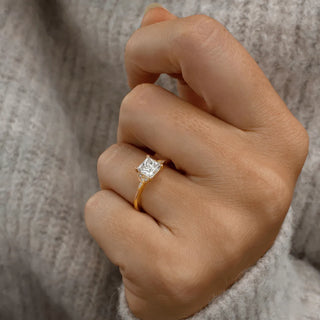 Round Halo, Pave & Split Shank Engagement Ring – 1.93 CT Lab Grown Diamond