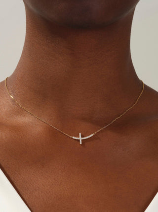 0.27 TCW Round Cross Moissanite Necklace 1