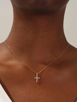 0.24 TCW Round Cross Moissanite Necklace 1