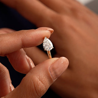 Emerald Pave Engagement Ring – 1 CT Lab Grown Diamond