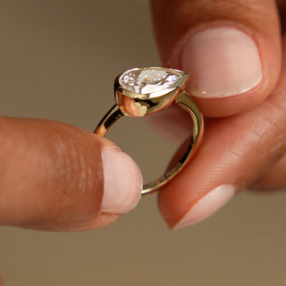 Emerald Pave Engagement Ring – 1 CT Lab Grown Diamond