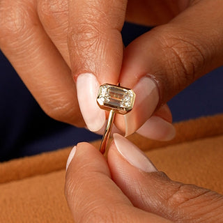 Emerald Pave Engagement Ring – 1 CT Lab Grown Diamond