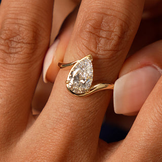 Emerald Pave Engagement Ring – 1 CT Lab Grown Diamond