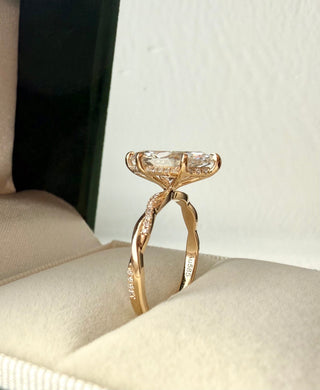 Emerald Pave Engagement Ring – 1 CT Lab Grown Diamond