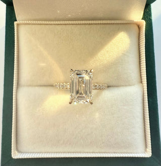 Emerald Pave Engagement Ring – 1 CT Lab Grown Diamond