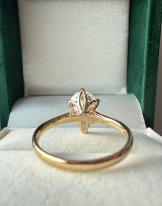 Emerald Pave Engagement Ring – 1 CT Lab Grown Diamond
