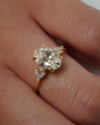 2 CT Emerald Pave Moissanite Engagement Ring