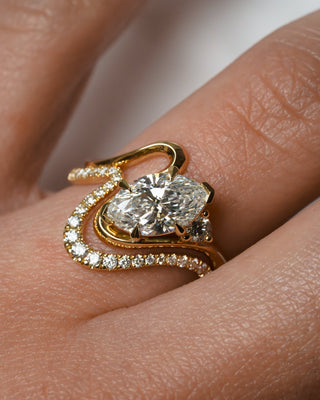 0.35 TCW Round Diamond Curved Pave DEF/VVS Lab Grown Wedding Band