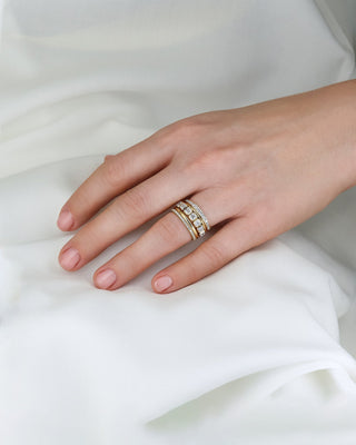 0.35 TCW Round Diamond Curved Pave DEF/VVS Lab Grown Wedding Band