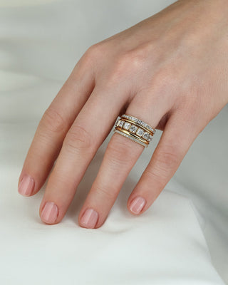 0.35 TCW Round Diamond Curved Pave DEF/VVS Lab Grown Wedding Band