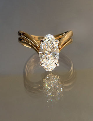 2.5 CT Oval Cut Solitaire Lab Grown Diamond Ring With Wrap Classic Plain Band