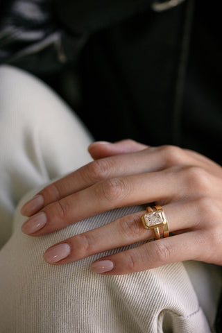 2 CT Round Three Stones Lab Grown Diamond Engagement Ring